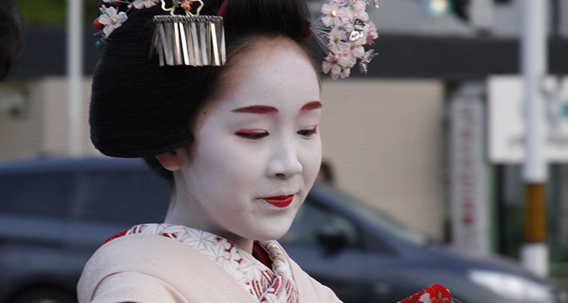 בין גיישות, קבוקי וקראוקה: מסע אל תרבות הפנאי היפנית | דר' הלנה גרינשפון  |  יום שלישי, 2.6.2026, 19:00 | בזום